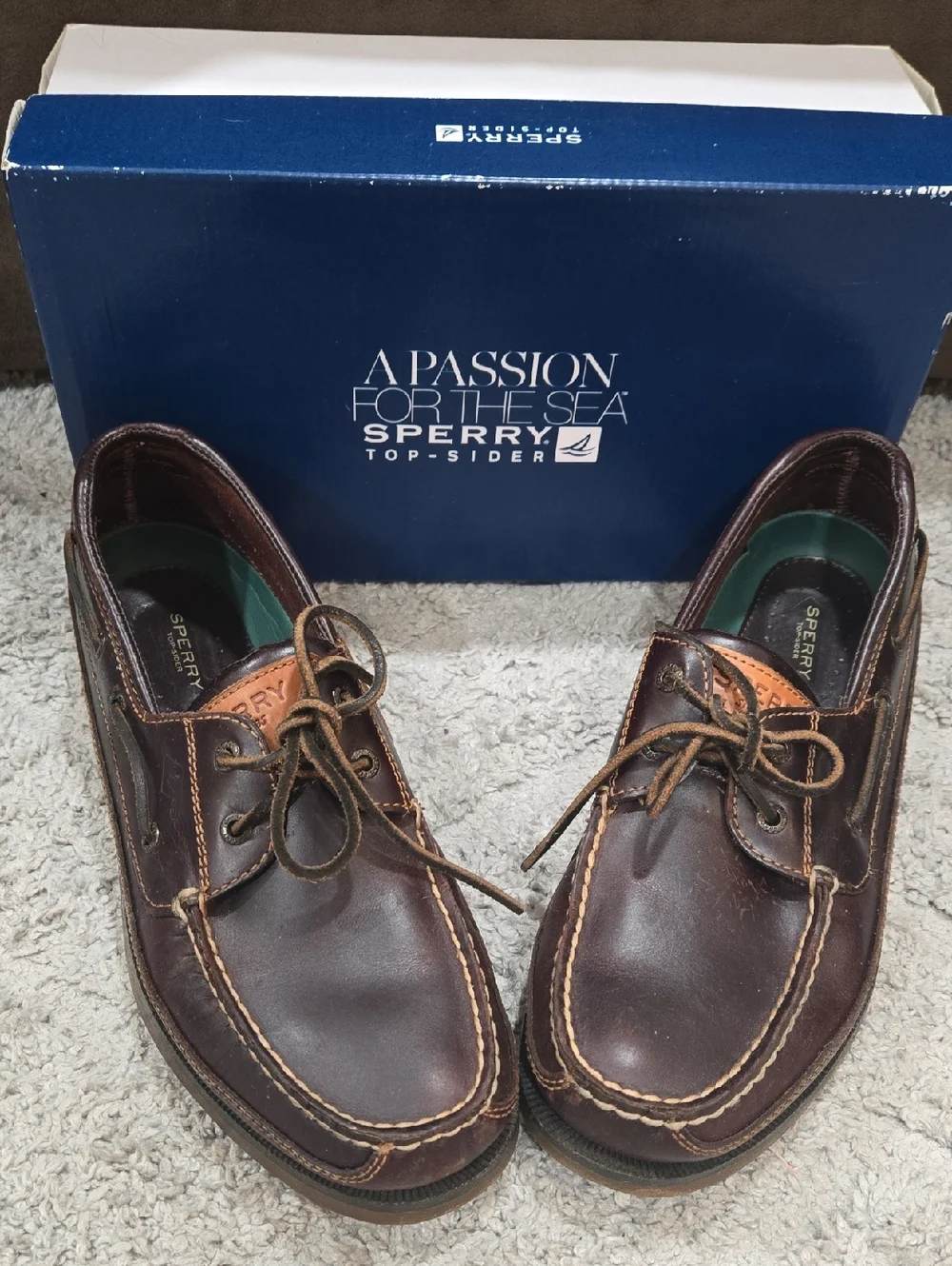 Sperry Men’s Brown Classic Leather Boat Shoes!